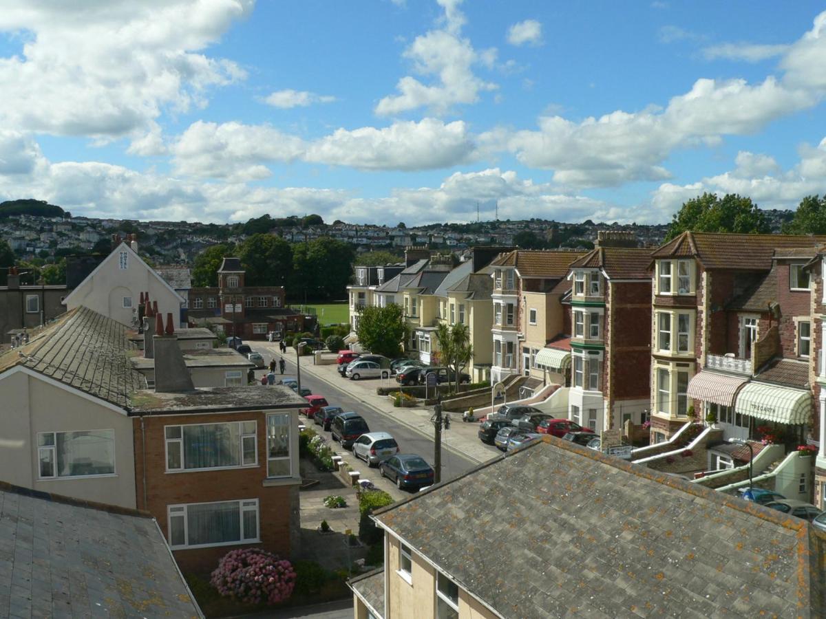 The Commodore Paignton Exterior photo